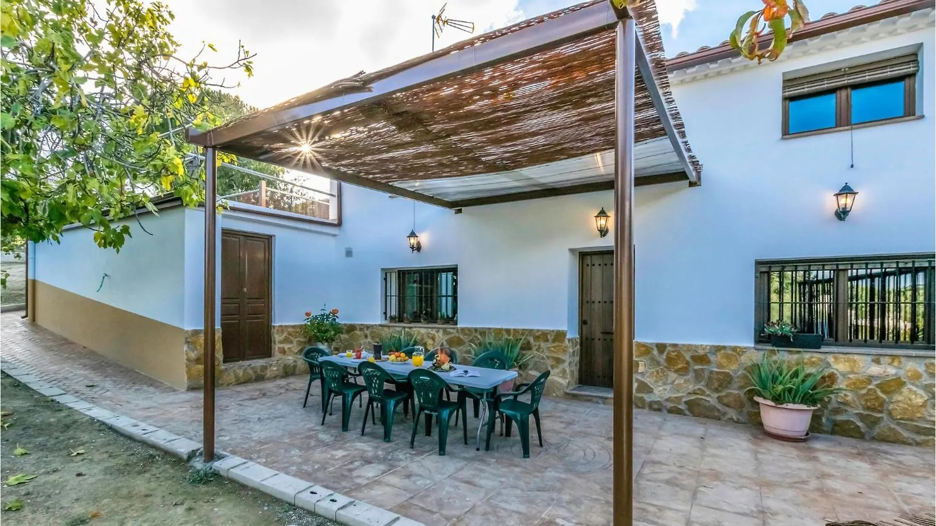 Gorgeous Home In Puertollano Las Caserias Holiday home